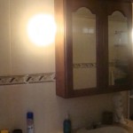Deluxe Bathroom 5